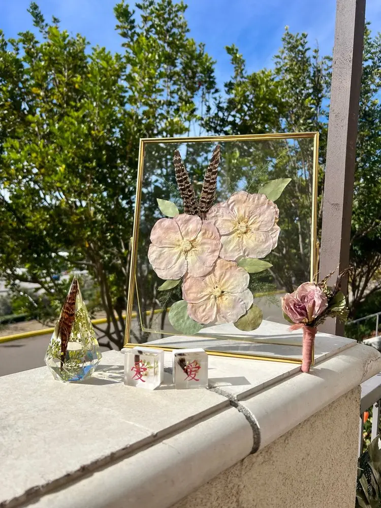 Gold Free Standing Pressed Frame