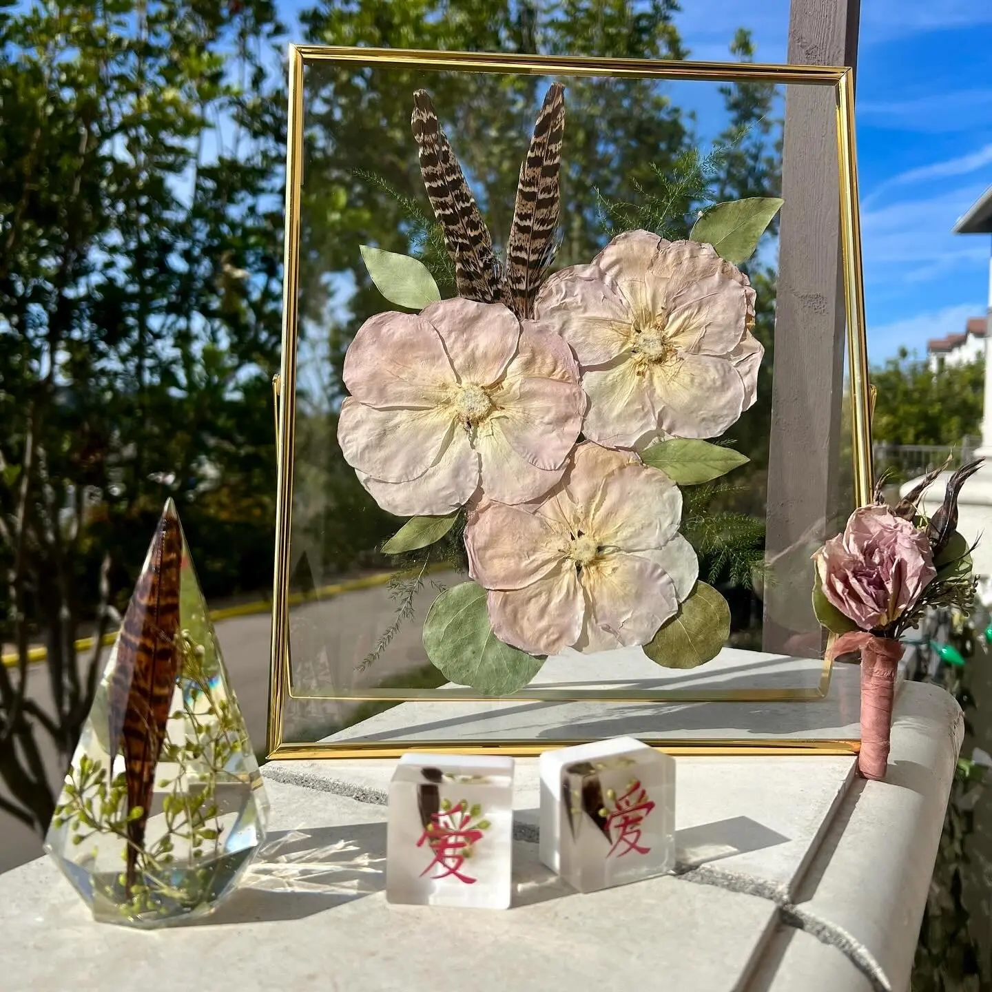 Gold Free Standing Pressed Frame